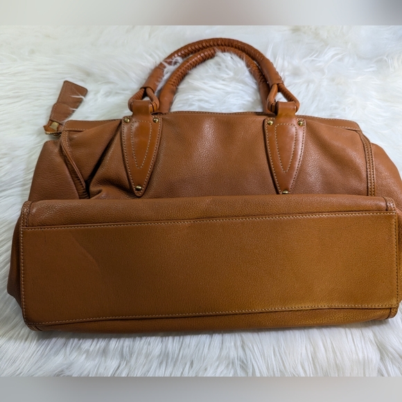 ❤️MCM shoulder Princess Lion Leather Cognac Hand bag Shoulder Purse C2806❤️ - Picture 11 of 11